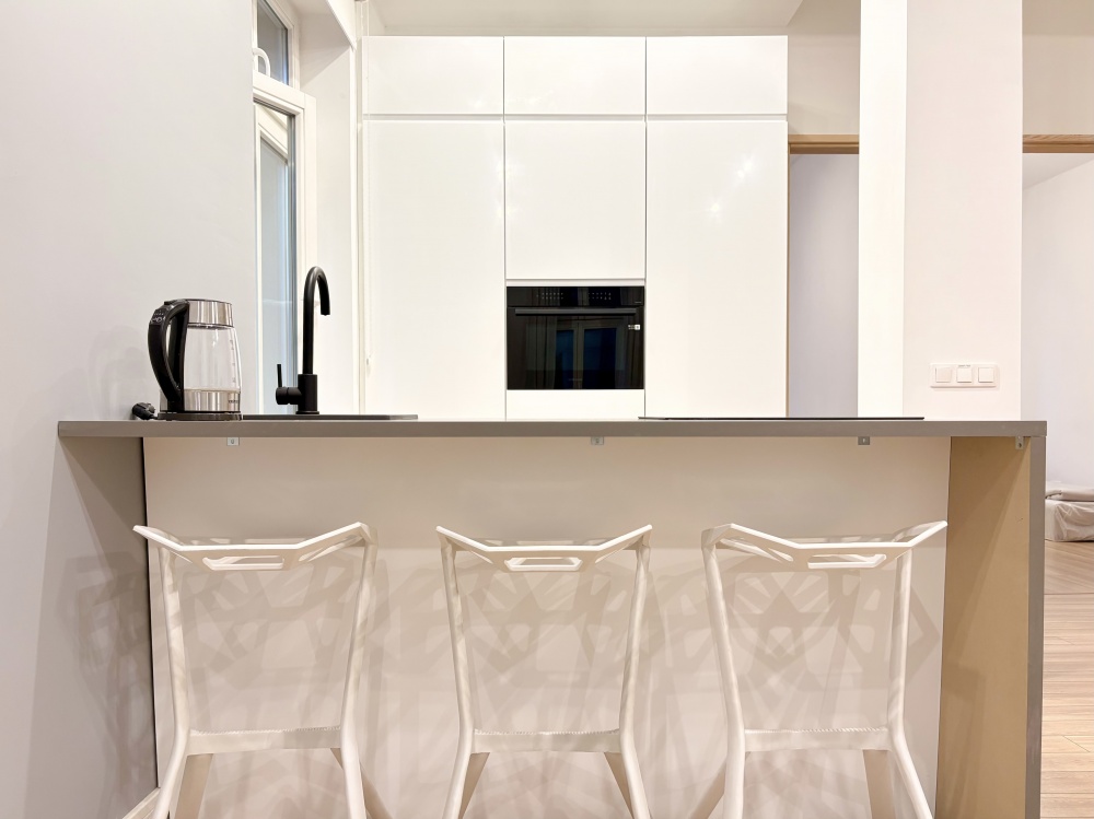 Nowy apartament koło katedry, 3 pokoje, wysoki standard, garaż podziemny, ona na 3 strony świata - 5
