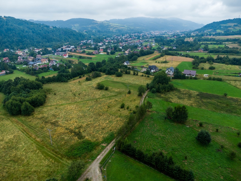 Sprzedam działkę budowlaną 1004m2 w górach, Gm. Kamienica, powiat limanowski,woj. małopolskie - 0