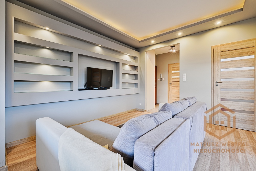 Przestronne 2 pokoje 49 m² | Balkon | Garaż | W pełni wyposażone - 0