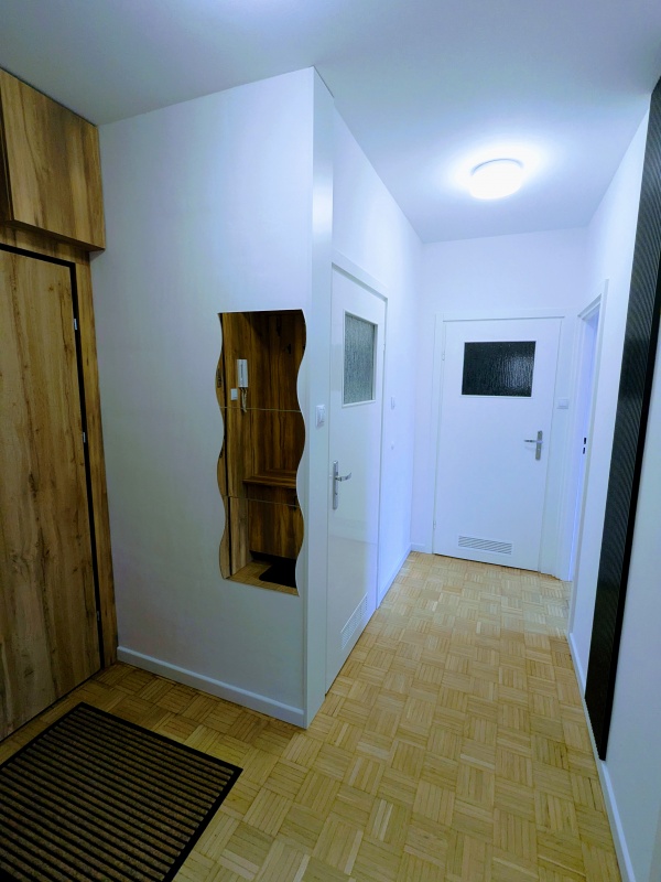 Tarchomin, ul.Odkryta 51- 2 pok, 44 m2 (pokoje oddzielne) z miejscem postojowym - 4