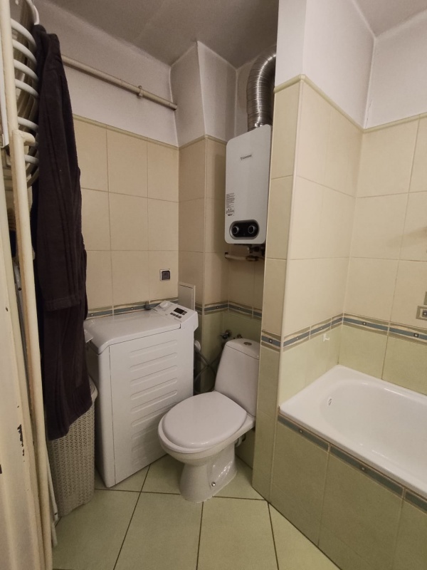 Sprzedam przytulne mieszkanie bez pośredników, na os. Generała Andersa nr 3. - 6