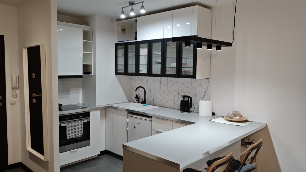 Jasne, przytulne mieszkanie 1 pokój z aneksem kuchennum, z balkonem na wynajem os. Piastów - 3