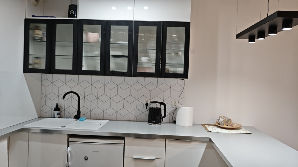 Jasne, przytulne mieszkanie 1 pokój z aneksem kuchennum, z balkonem na wynajem os. Piastów - 4