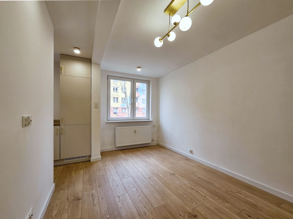 3 pokoje po generalnym remoncie | 47 m² | wyższy parter - 2