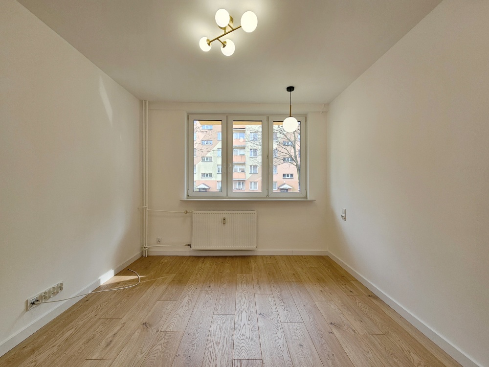 3 pokoje po generalnym remoncie | 47 m² | wyższy parter - 13