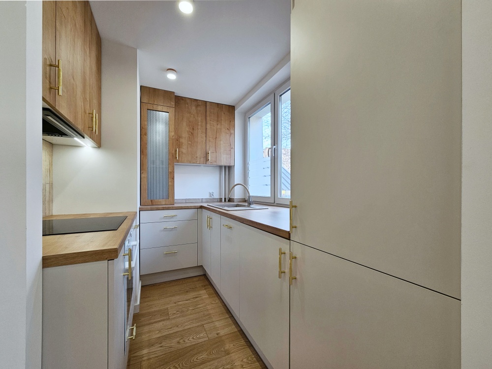 3 pokoje po generalnym remoncie | 47 m² | wyższy parter - 4