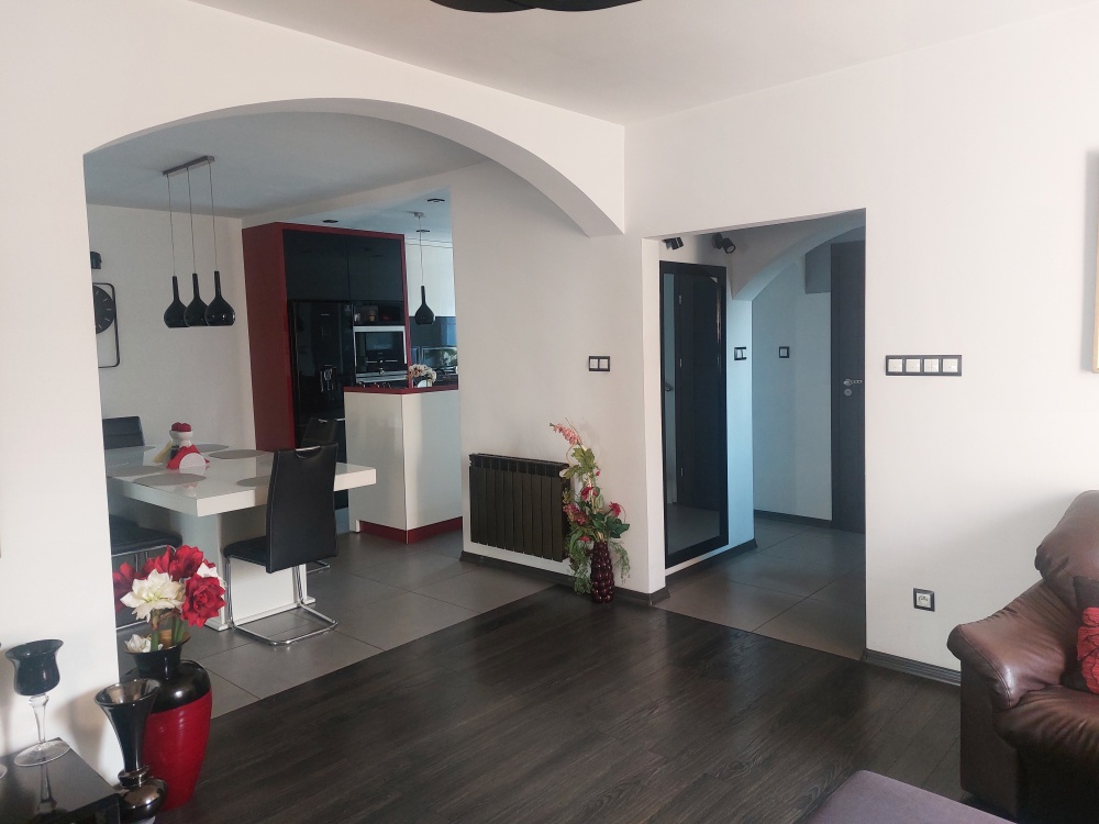 Sprzedam dom na oś. Południe w Starachowicach - 3