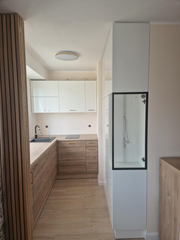 Przytulna kawalerka na wynajem  - 2