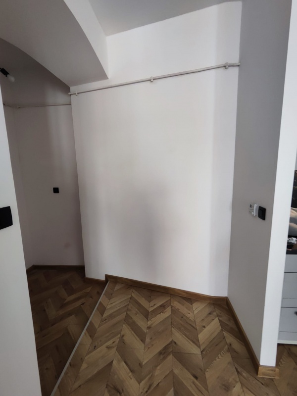 Na sprzedaż przestronne mieszkanie w centrum Bytomia - 49,38m² bez skosów, po generalnym remoncie. - 7