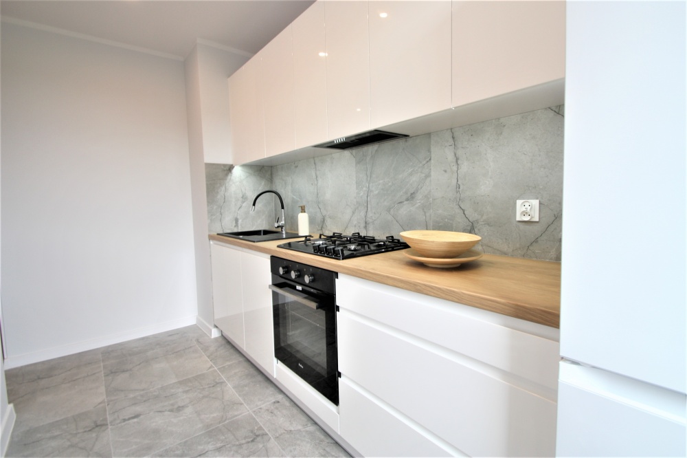 Przestronne 3 pok. mieszkanie. Bezpośrednio. Wysoki standard. - 1