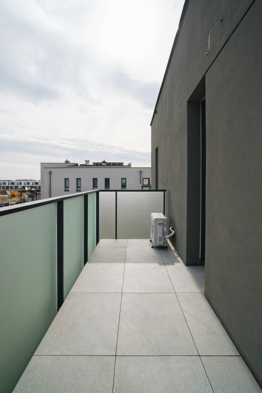 Mieszkanie 3 pokojowe 67.2m² | Balkon 15m² | 2x Parking | Klimatyzacja - 17