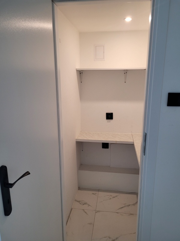 Lokal użytkowy J. Żabińskiego  - 12