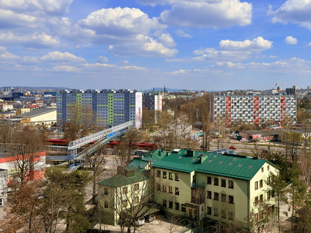 Jasne mieszkanie z loggią i szeroką panoramą Kielc, 3 pokoje, 54 m² - 3