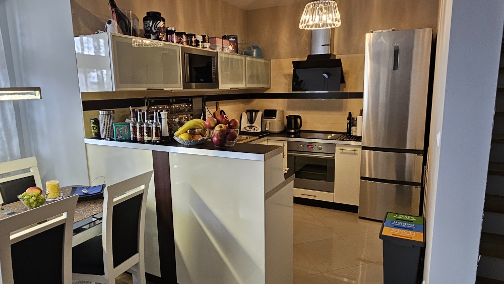 Stylowe dwupoziomowe mieszkanie 87 m² po remoncie - do zamieszkania - 2