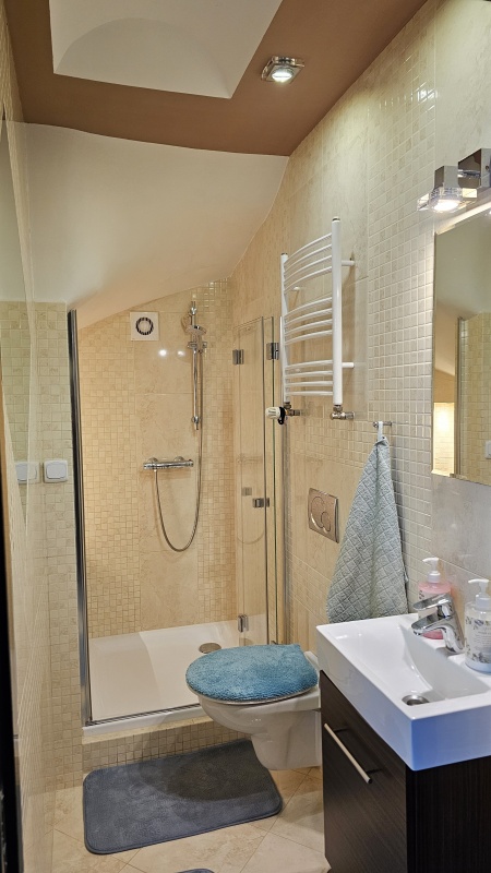 Stylowe dwupoziomowe mieszkanie 87 m² po remoncie - do zamieszkania - 8