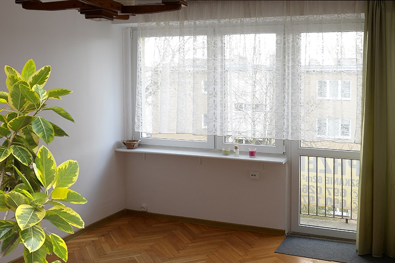 Mieszkanie na sprzedaż 62 m2,  4 pokoje, 3 piętro - 4