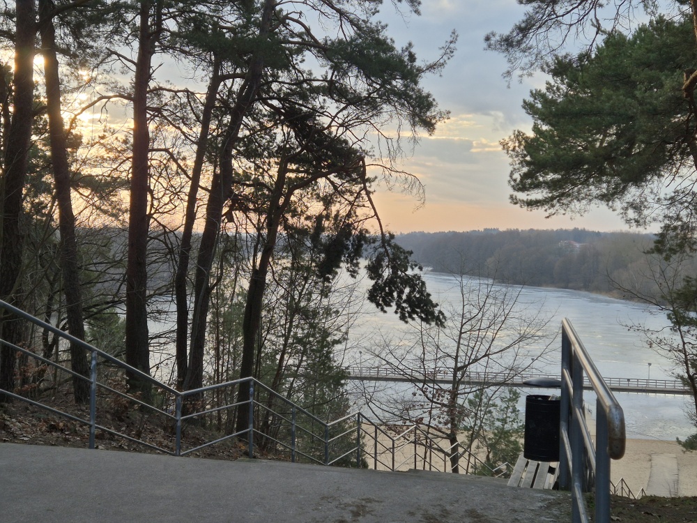 Mieszkanie 62m2 plaża jezioro las jasne  - 12