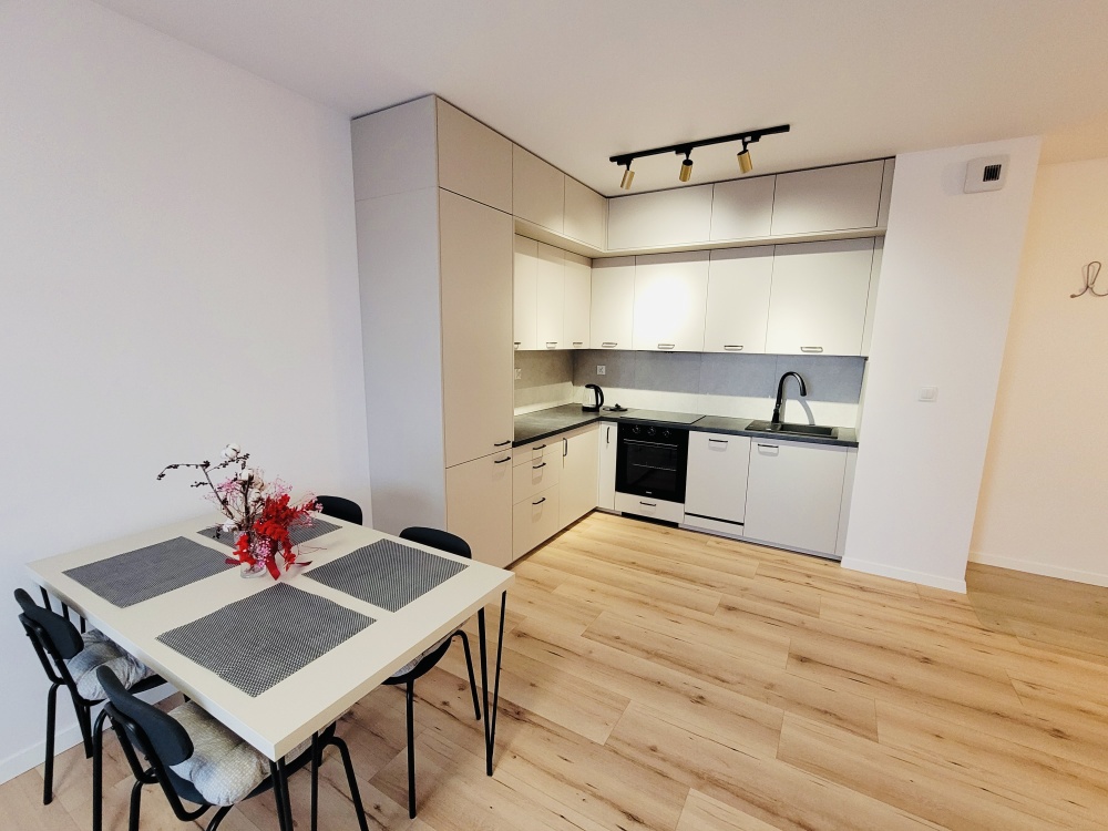 BEZPOŚREDNIO OD WŁAŚCICIELA Nowe 3-pok. mieszkanie ul. Banacha - 2