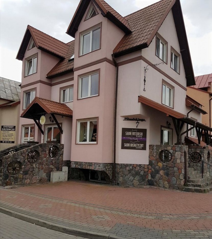 Budynek mieszkalno-usługowy w centrum miasta - 0