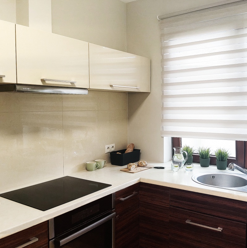 2 pokojowe mieszkanie na Gocławiu z oddzielną kuchnią, windą, komórką lokatorską, miejscem w garażu podziemnym BEZPOŚREDNIO - 3