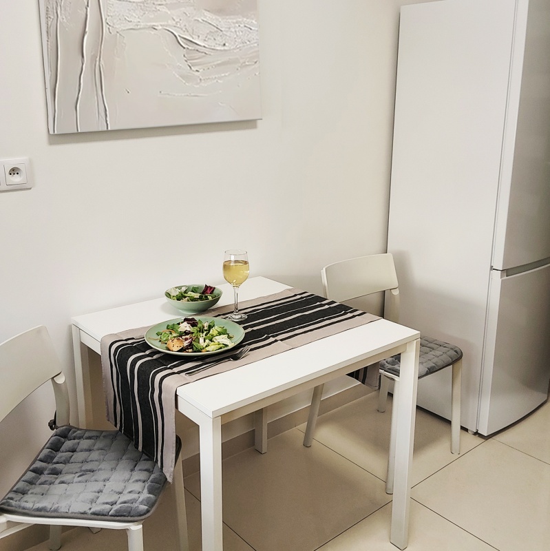 2 pokojowe mieszkanie na Gocławiu z oddzielną kuchnią, windą, komórką lokatorską, miejscem w garażu podziemnym BEZPOŚREDNIO - 4