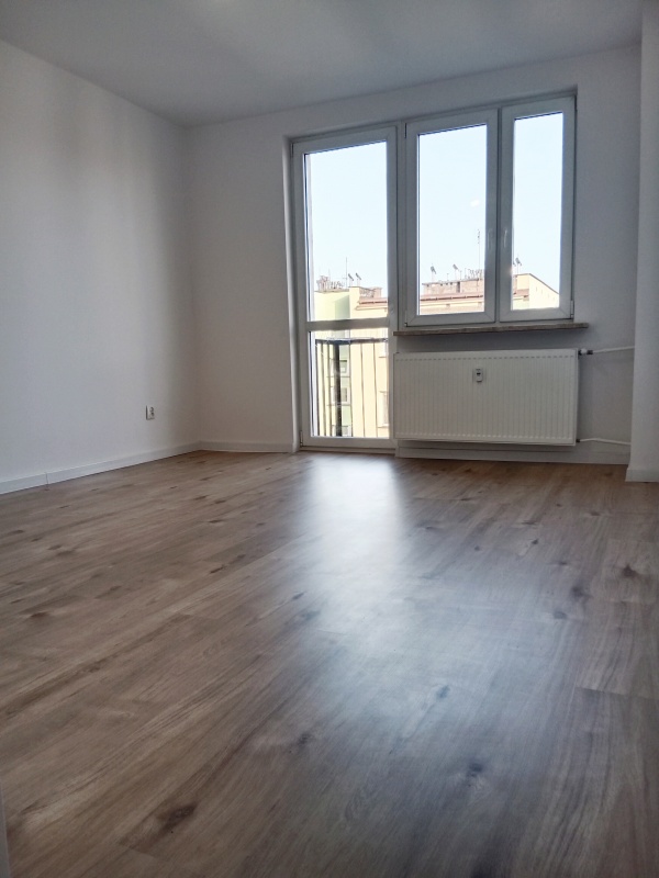 Przestronne 3-pokojowe mieszkanie z balkonem  - 3