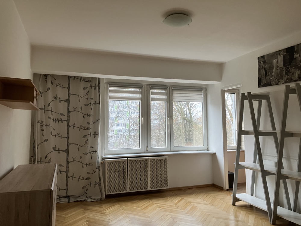 Słoneczna kawalerka na ul. Podleśnej (do metra ok. 500 m) - 0