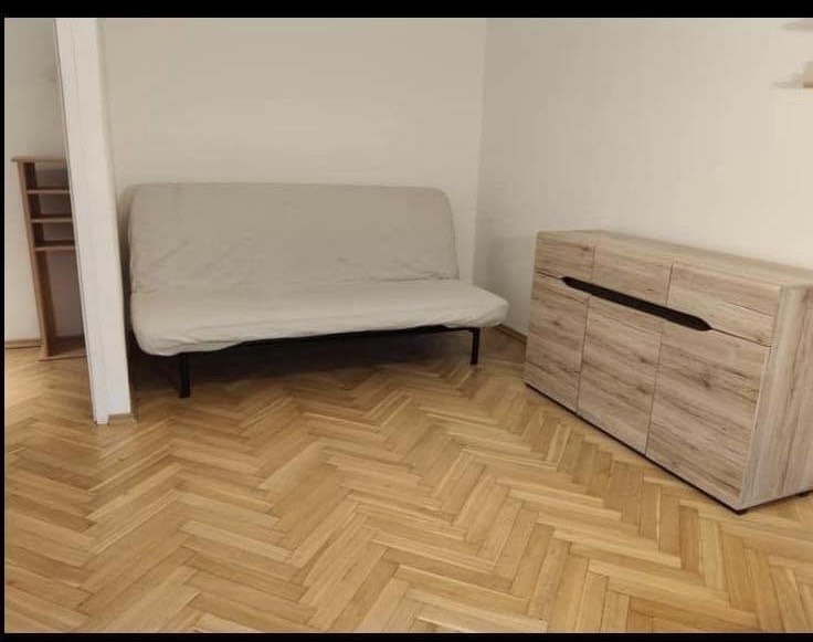 Słoneczna kawalerka na ul. Podleśnej (do metra ok. 500 m) - 4