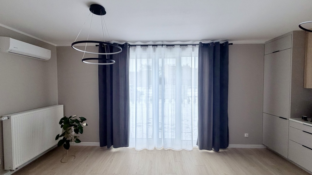 Przestronna kawalerka z tarasem , ogródkiem, miejscem parkingowym - 3