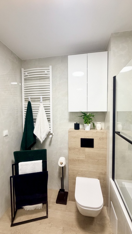 Przestronna kawalerka z tarasem , ogródkiem, miejscem parkingowym - 8