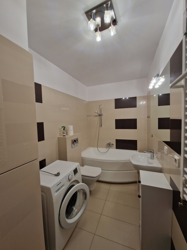 Wynajmę 3-pokojowe mieszkanie - 1