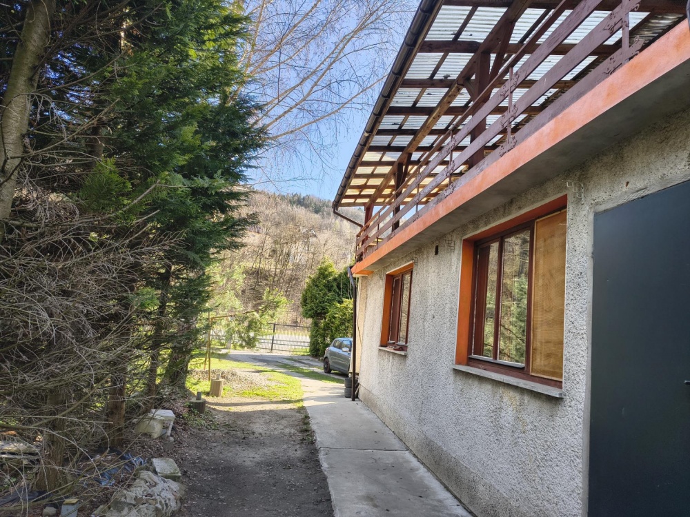 Sprzedam dom w centrum Stróży koło Myślenic - 4