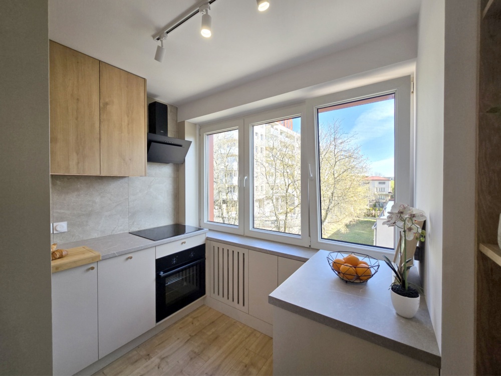 Bezpośrednio | 3 pokoje | 48m2 | 2 piętro | świeżo po remoncie | do wprowadzenia | full stolarz - 5