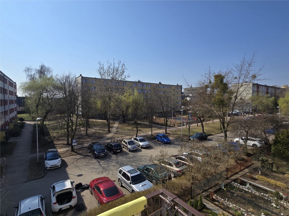 Bezpośrednio | 3 pokoje | 48m2 | 2 piętro | świeżo po remoncie | do wprowadzenia | full stolarz - 13