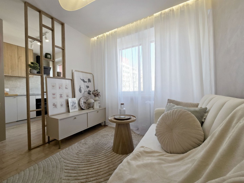 Bezpośrednio | 3 pokoje | 48m2 | 2 piętro | świeżo po remoncie | do wprowadzenia | full stolarz - 16