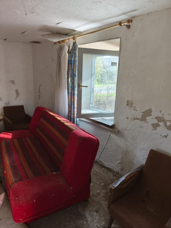 Domek z działką - Sadogóra  - 7