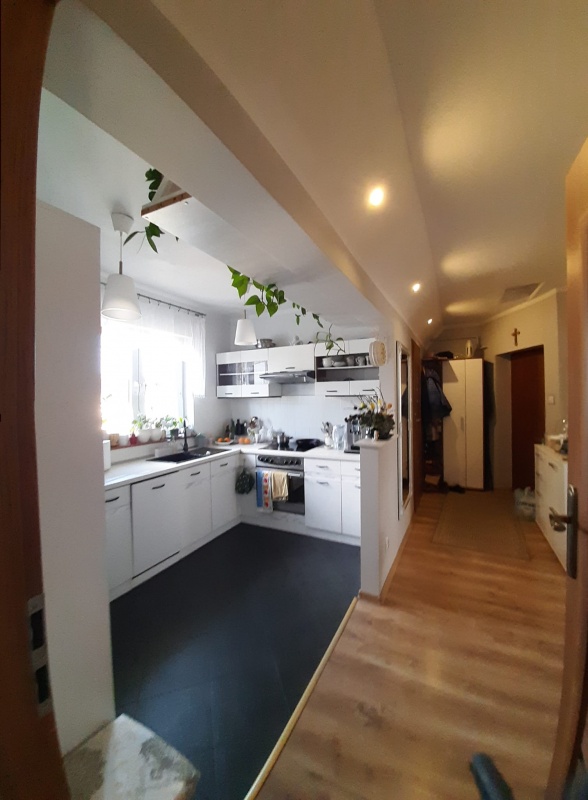 Sprzedam klimatyczne mieszkanie - 4