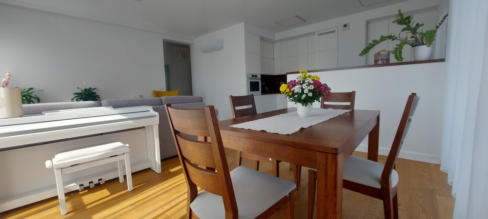 Centrum Międzylesia | 4 pokoje | 86 m² | blisko SKM | winda - 3