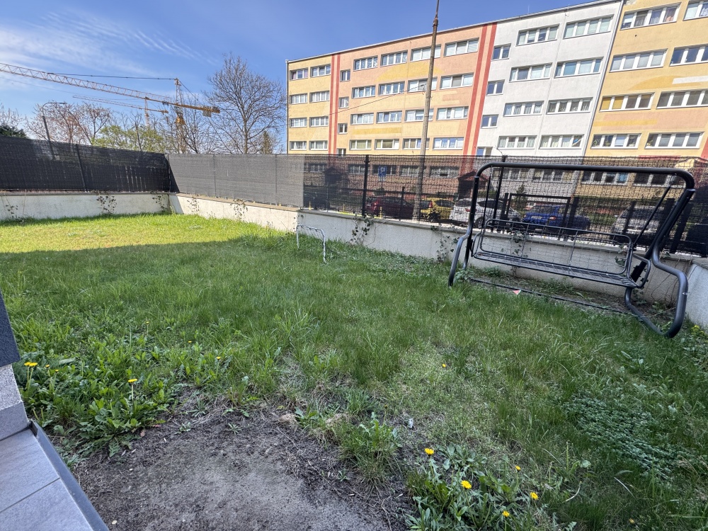 Bezpośrednio 3 pokoje, 2x garaż, ogród - 12