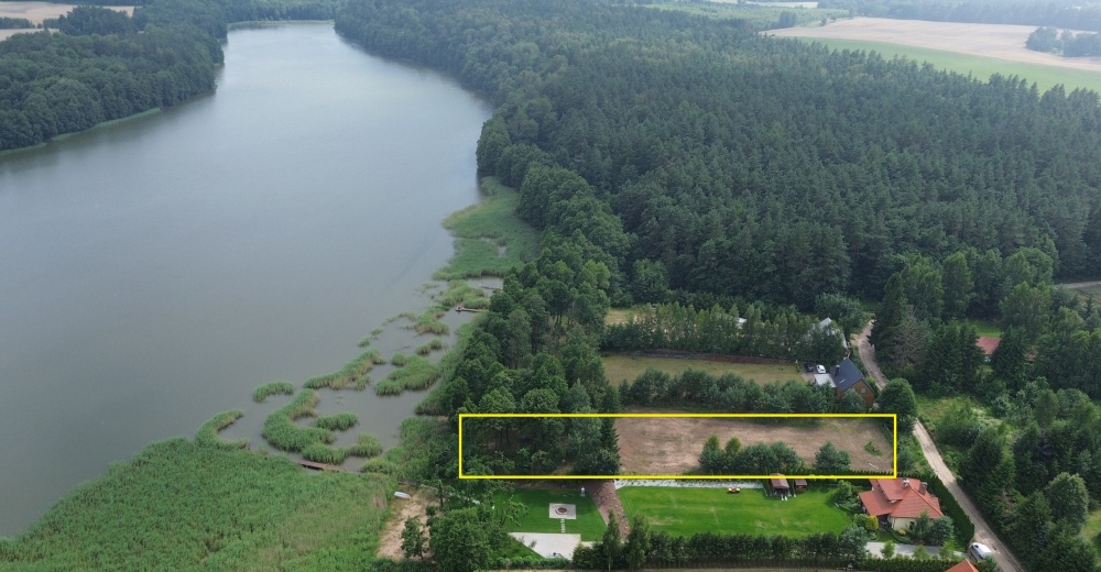 Działka rolno-budowlana z bezpośrednią linią brzegową jeziora - 1
