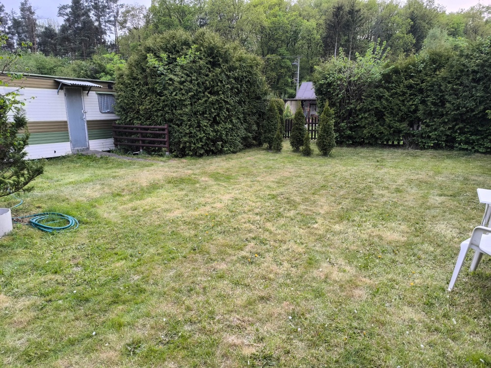 Działka ROD z przyczepą nad morzem.  - 11