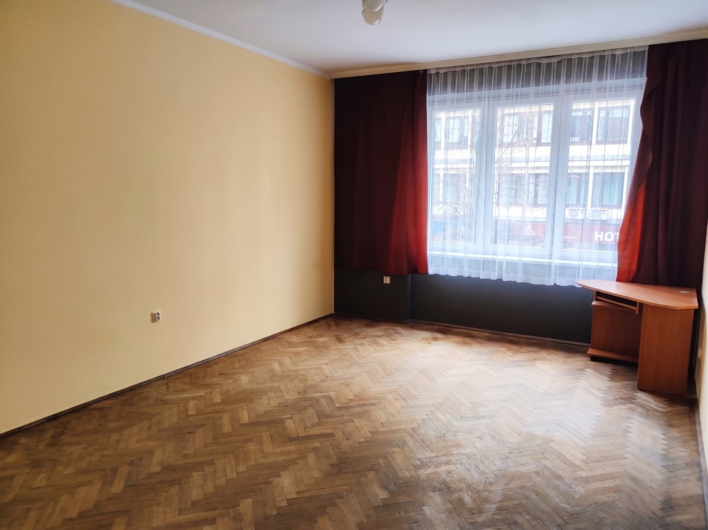 Mieszkanie ul. Mazowiecka 83,1m2 - 3 pokoje bezpośrednio - 0