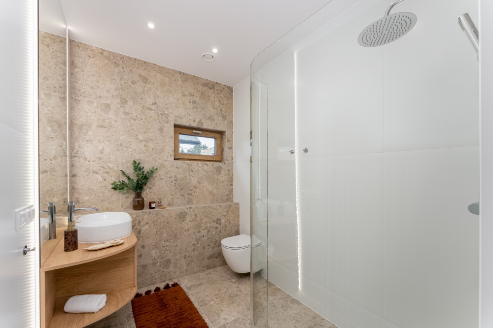 Nowy i wykończony dom w Tarnowie! 141m2, 5 sypialni, klimatyzacja - 9