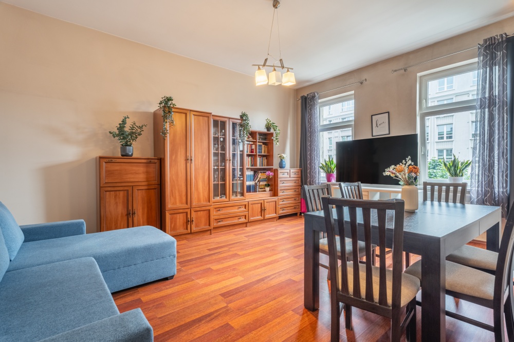 2 pokoje  50 m2 w Centrum obok. Pl. Kościuszki - 2