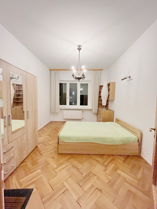 Mieszkanie 60 m2 - Metro Rondo ONZ, Daszyńskiego - 1