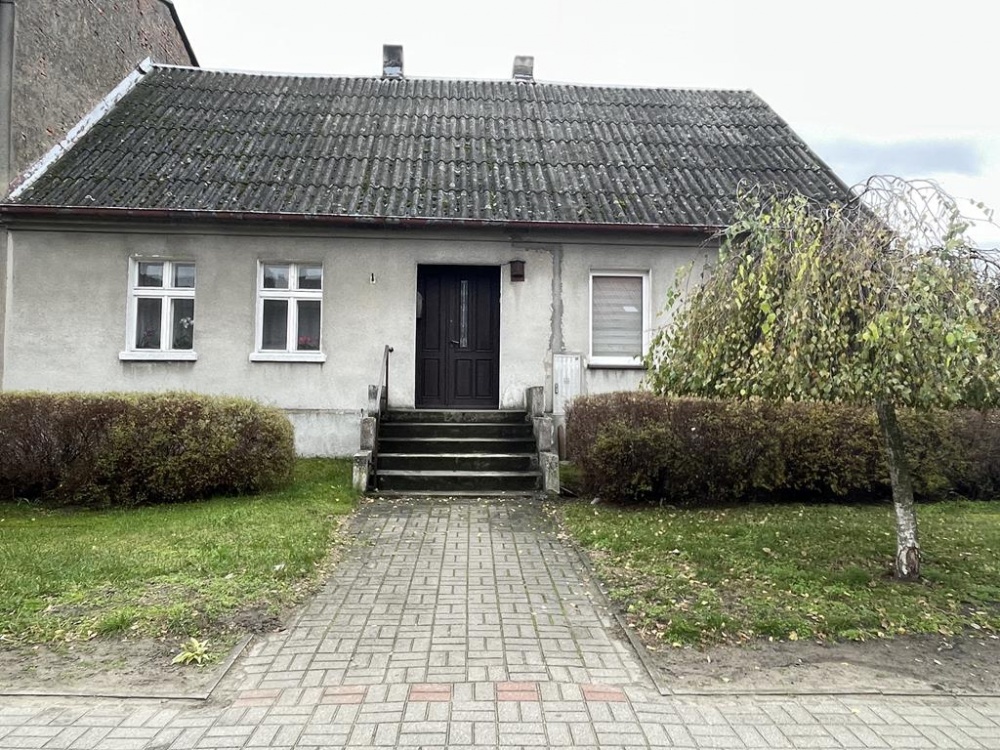 Syndyk sprzeda udział 6/273 części w prawie własności nieruchomości gruntowej i udział 6/273 części w prawie własności nieruchomości gruntowej zabudowanej - 25% - 0