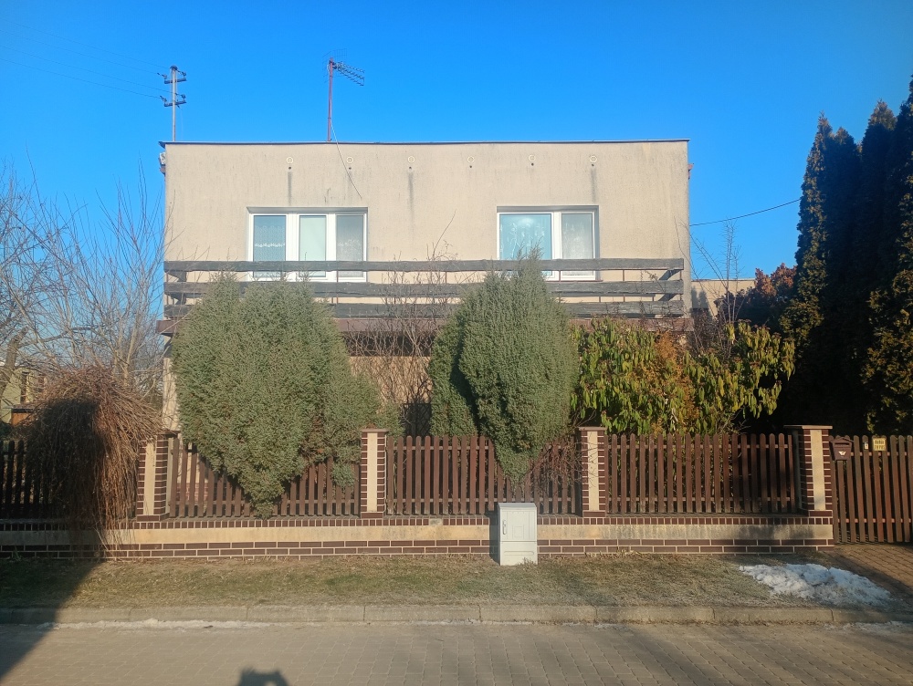 Sprzedam dom do remontu cena do negocjacji  - 0