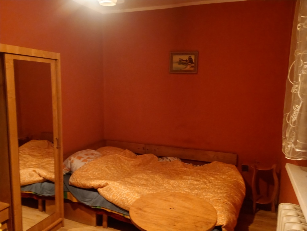 Sprzedam dom do remontu cena do negocjacji  - 4