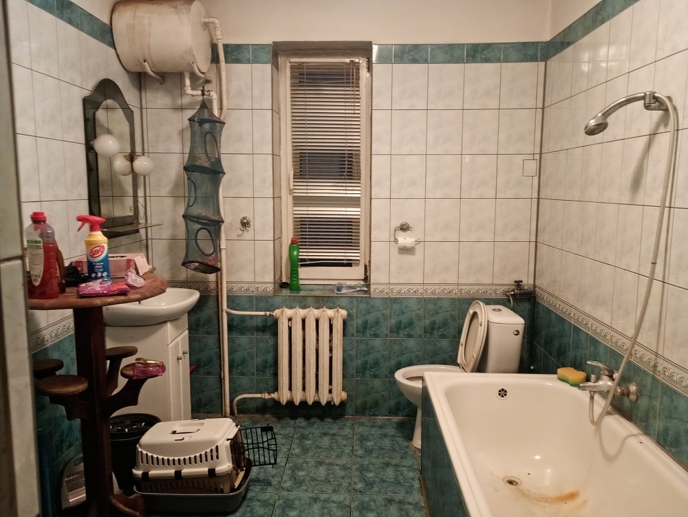 Sprzedam dom do remontu cena do negocjacji  - 7