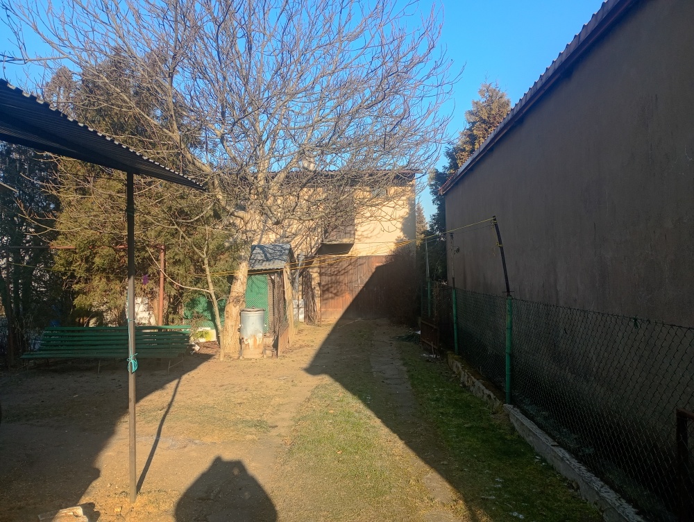 Sprzedam dom do remontu cena do negocjacji  - 9